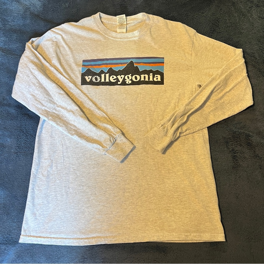 Volleyball Long Sleeve Shirt Volleygonia M